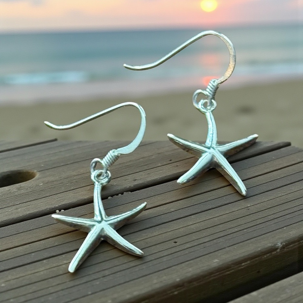 NWT 925 Sterling Silver Starfish Earrings! Hypoallergenic! NEW! - Picture 1 of 4